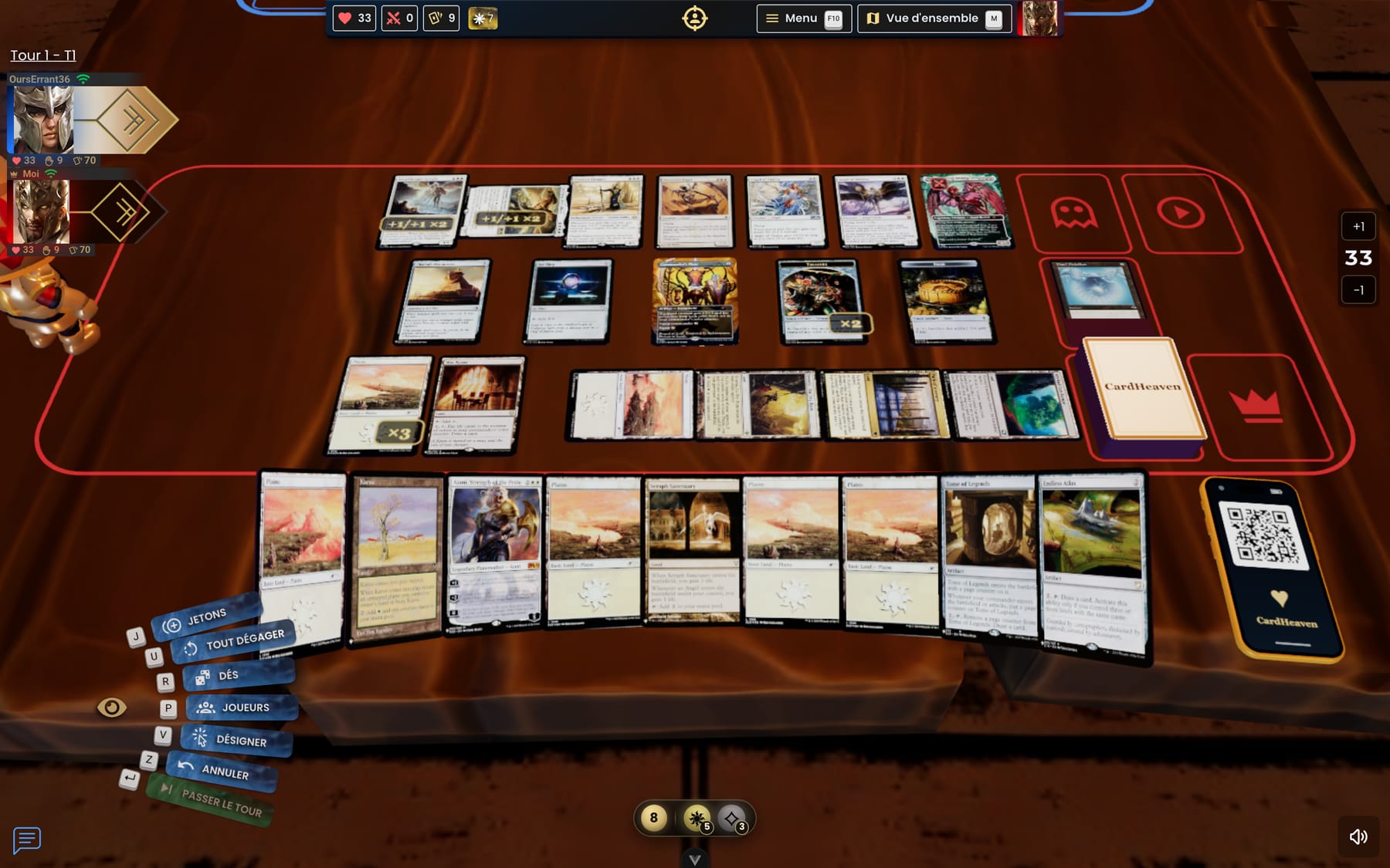 Partie en cours sur la table virtuelle : main du joueur, champ de bataille, compteur de points de vie et actions rapides